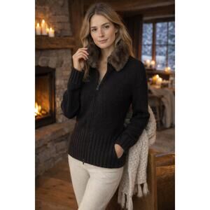 WilliSmith VTG Black Sweater Fur Collar Merino Wool M EUC Sandi Girl Cabin EUC